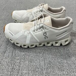 On Running Cloud 6 Sneakers Athletic Women 6.5 Pearl White Lightweight Comfort